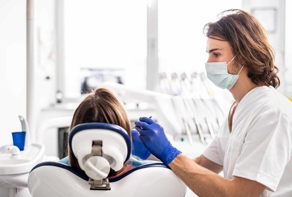 Trouvez le meilleur dentiste à vaudreuil : votre guide pour des soins dentaires de qualité